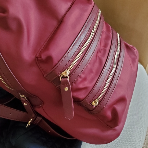 Burgundy backpack - Picture 7 of 7